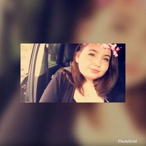 Meet your Posher, Kelly